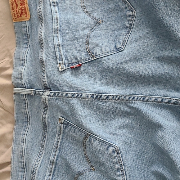 Capris - Picture 3 of 3